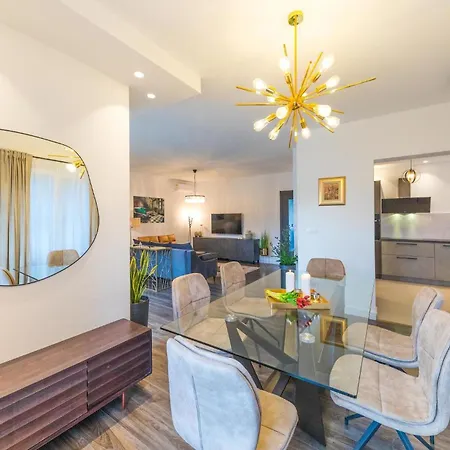 Ferienhaus Lovely In *