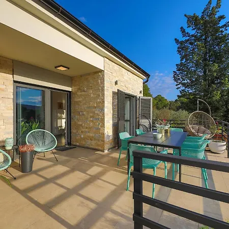 Lovely In * Šibenik