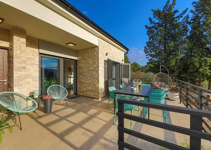 Lovely In * Šibenik