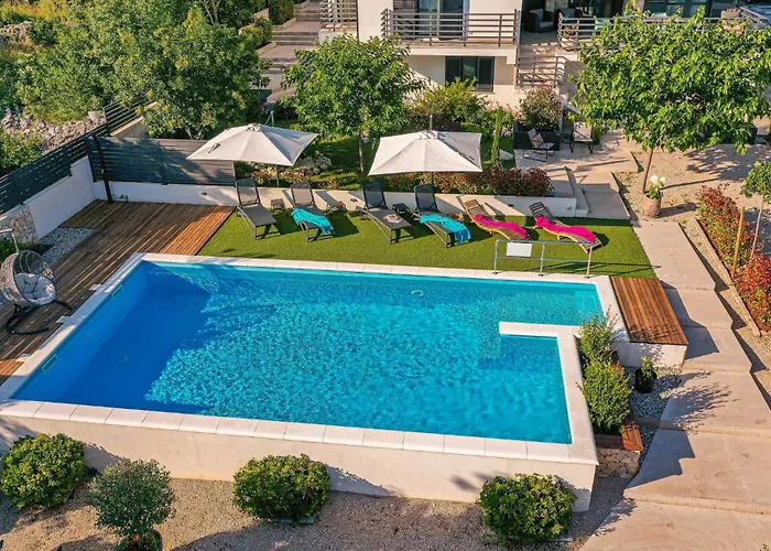 Lovely In * Šibenik